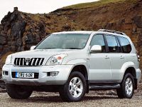 Toyota Land Cruiser 5-door (2002) - picture 2 of 8