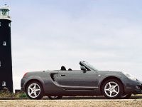 Toyota MR2 (2002) - picture 5 of 10