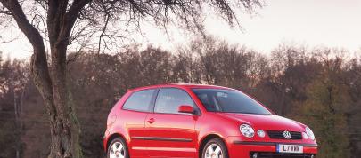 Volkswagen Polo (2002) - picture 15 of 17