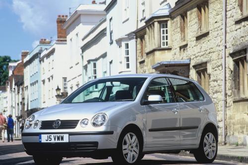 Volkswagen Polo (2002) - picture 1 of 17