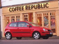Volkswagen Polo (2002) - picture 13 of 17