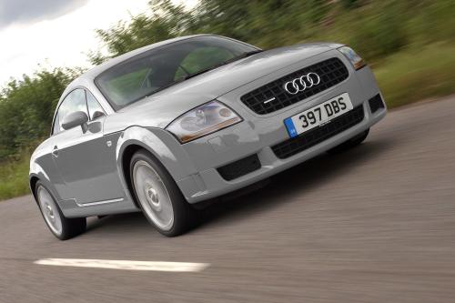 Audi TT (2003) - picture 1 of 8
