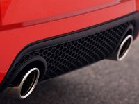 Audi TT (2003) - picture 5 of 8