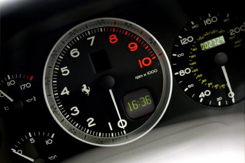 Ferrari 575M Maranello (2003) - picture 16 of 17