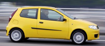 Fiat Punto (2003) - picture 7 of 18