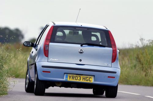Fiat Punto (2003) - picture 17 of 18