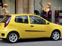 Fiat Punto (2003) - picture 6 of 18