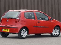 Fiat Punto (2003) - picture 11 of 18