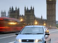 Fiat Punto (2003) - picture 13 of 18
