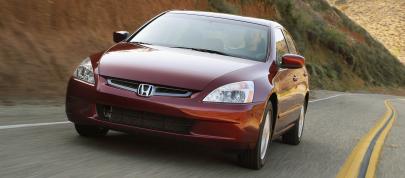 Honda Accord Sedan (2003) - picture 4 of 38
