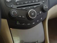 Honda Accord Sedan (2003) - picture 26 of 38