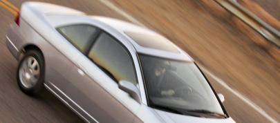 Honda Civic Coupe (2003) - picture 4 of 21