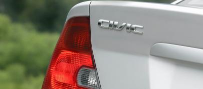 Honda Civic Coupe (2003) - picture 12 of 21