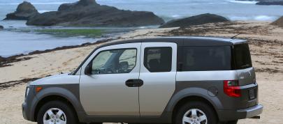 Honda Element EX (2003) - picture 36 of 72