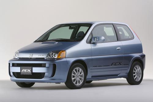 Honda FCX (2003) - picture 1 of 27
