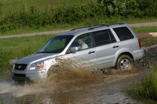 Honda Pilot EX (2003) - picture 33 of 82