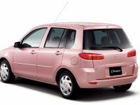 Mazda Demio Stardust Pink Limited Edition (2003)