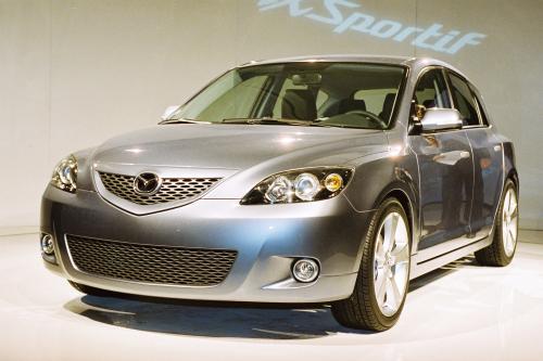 Mazda MX Sportif Concept (2003) - picture 17 of 54