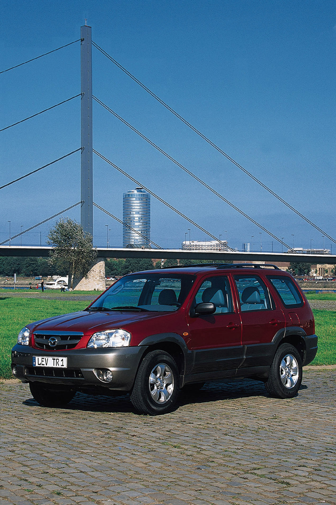 Mazda Tribute