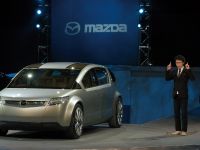 Mazda Washu Concept (2003) - picture 5 of 10