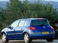 Renault Megane II Hatch (2003) - picture 5 of 9