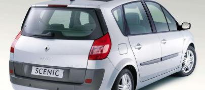 Renault Scenic II (2003) - picture 20 of 22