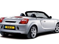 Toyota MR2 Roadster (2003) - picture 2 of 2