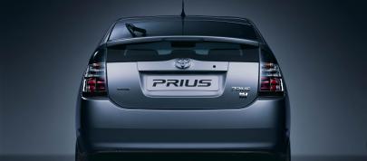 Toyota Prius (2003) - picture 4 of 27