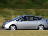 Toyota Prius (2003) - picture 11 of 27