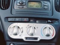 Toyota Yaris Verso (2003) - picture 5 of 5