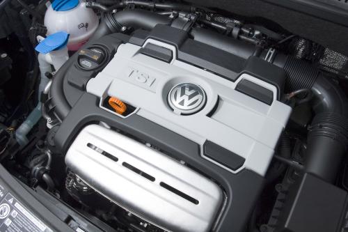 Volkswagen Touareg (2003) - picture 8 of 8