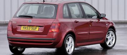 Fiat Stilo (2004) - picture 7 of 18