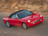 Ford Thunderbird (2004) - picture 2 of 5