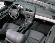 Ford Thunderbird (2004) - picture 3 of 5