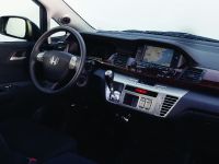 Honda FRV (2004)