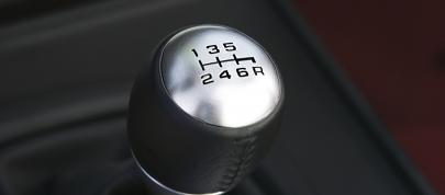 Honda S2000 (2004) - picture 44 of 56