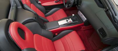 Honda S2000 (2004) - picture 52 of 56