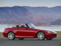 Honda S2000 (2004) - picture 5 of 56