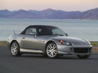 Honda S2000 (2004) - picture 6 of 56