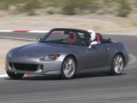 Honda S2000 (2004) - picture 14 of 56