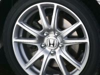 Honda S2000 (2004) - picture 37 of 56