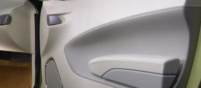 Hyundai HCD8 Sports Tourer Concep (2004) - picture 28 of 36