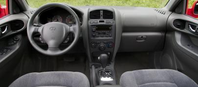 Hyundai Santa Fe (2004) - picture 7 of 14