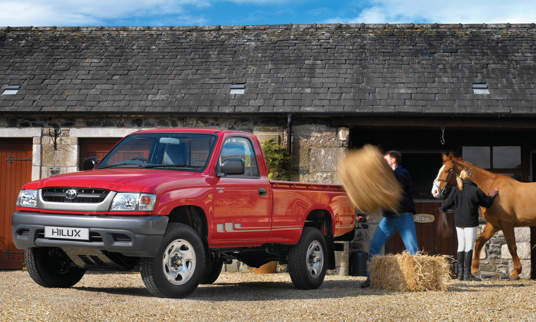 Toyota Hilux Single Cab 2004 Picture 2 Of 4