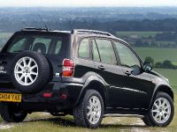 Toyota RAV4 Granite (2004) - picture 2 of 2