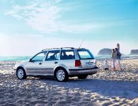 Volkswagen Golf Estate (2004) - picture 2 of 2