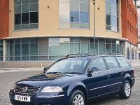 Volkswagen Passat (2004) - picture 2 of 2