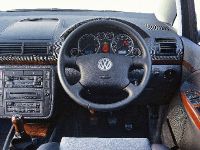 Volkswagen Sharan (2004) - picture 6 of 8