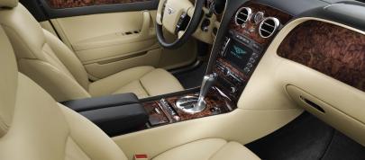 Bentley Continental Flying Spur (2005) - picture 12 of 13