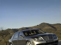 Bentley Continental Flying Spur (2005) - picture 6 of 13